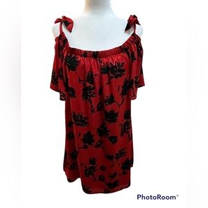 PEACH LOVE brand dress. Size S.